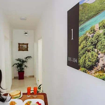 Apartamento Eden & *