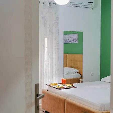Eden & Apartamento Sarandë